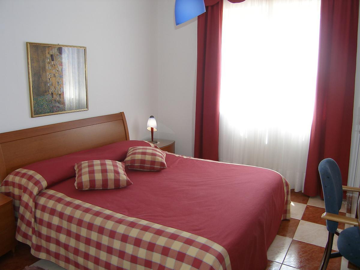Amazing Apartment In Rovinj With Wifi 客房 照片